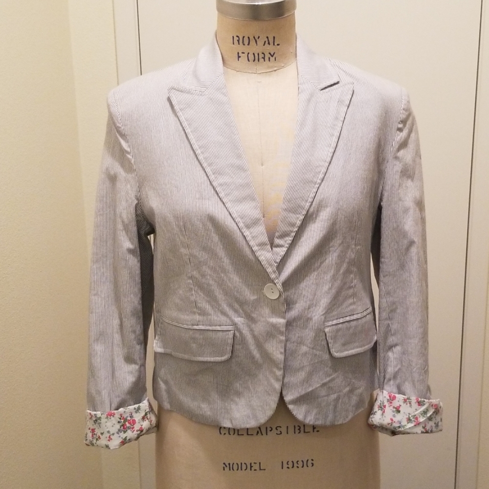 Lightweight Blazer